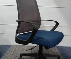 Breathable Mesh with Headrest Swivel Office Chair